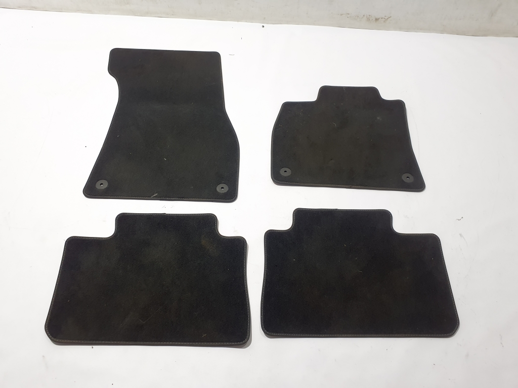 AUDI e-tron SUV (2018–2026) Floor mats 4KL863691 AUDI e-tron SUV (2018–2026) Floor mats 4KL863691