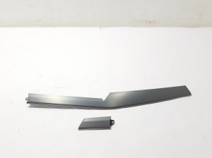 Dashboard trim - 4KL853190