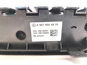 Mercedes Benz Sprinter W 907 (2018–2026) Conditioner control module A9079054806 - 3