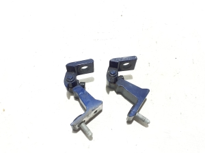   Front door top hinge  - 80A831404B 