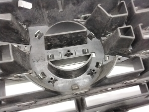 VOLVO XC60 (2008–2017) Kühlergrill 31383751 - 2