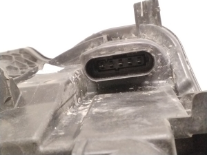 VOLVO V60 (2018–2026) Esituli 32314148 - 7