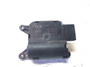 Mercedes Benz Sprinter /906/ (2006–2018) Salongi soojenduse klapi mootor 0132801373 - 4