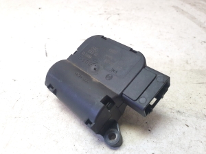 Mercedes Benz Sprinter /906/ (2006–2018) Salongi soojenduse klapi mootor 0132801374 - 3
