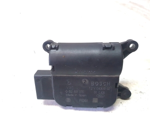 Mercedes Benz Sprinter /906/ (2006–2018) Salongi soojenduse klapi mootor 0132801375 - 2