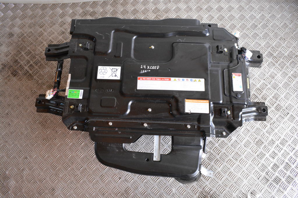 Kia XCEED I (2019–2026) Battery 37504CR620 Kia XCEED I (2019–2026) Battery 37504CR620