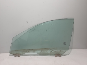   Front door glass  - 8693973 