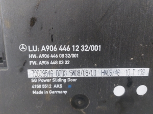 Mercedes Benz Sprinter /906/ (2006–2018) Rear side door control unit A9064461232 - 2