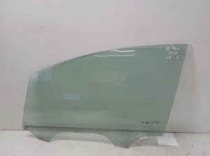 Fenster Scheibe Tür vorne - AV11R21411A