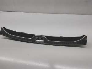 VOLVO XC60 (2008–2017) Innenverkleidung Heckblech (Ladekante) 31307723 - 3