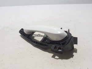 BMW X 7 G07 (2018–2026) Front door external opening handle and its details - 2