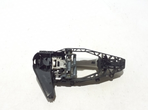 BMW X 7 G07 (2018–2026) Front door external opening handle and its details - 3
