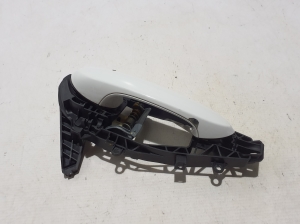 BMW X 7 G07 (2018–2026) Rear side door exterior handle and its parts - 3