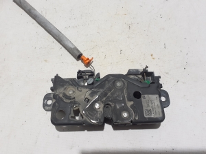 BMW X 7 G07 (2018–2026) Trunk lid lock 7357112 - 4