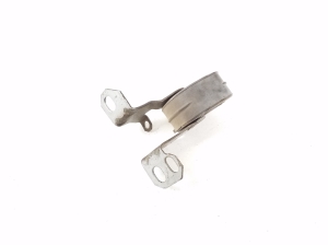 Porsche Macan (2014–2026) Muffler bracket 8D0253147G - 2