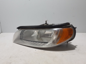 VOLVO XC70 (2007–2016) Headlight 31214351 - 3