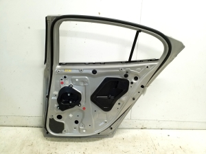 Mazda 3 IV (2019–2026) Tagumised küljeuksed BCY07202XF - 5