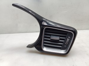 Kia XCEED I (2019–2026) Dashboard air vent grilles 97480J7BA0 - 3