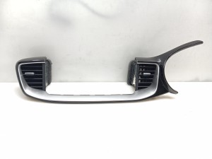 Kia XCEED I (2019–2026) Dashboard air vent grilles 84740J7BA0 - 2