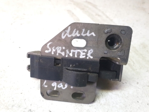 Mercedes Benz Sprinter /906/ (2006–2018) Tailgate lock A9067400035 - 2