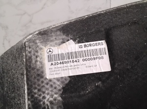 Mercedes Benz C-Class 204 (2007–2014) Trunk carpet A2046801542 - 3