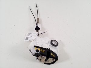 Rear side door lock - BCJH72310D