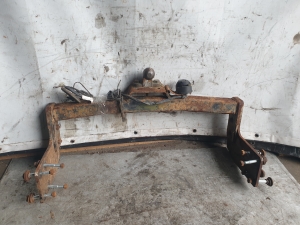 Tow hitch - 