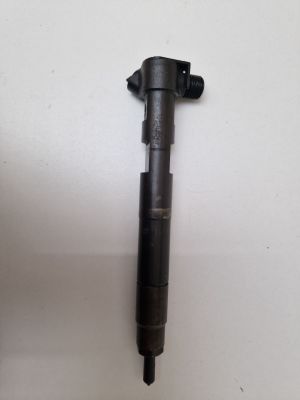 Mercedes Benz C-Class 204 (2007–2014) Kütusepihusti A6510704987 - 3
