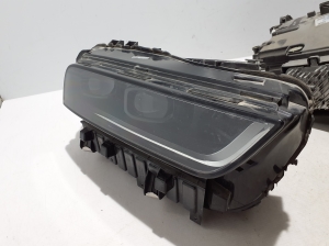 BMW X 7 G07 (2018–2026) Scheinwerfer vorne - 7