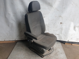 Mercedes Benz Sprinter /906/ (2006–2018) Vordersitz und seine Teile - 5
