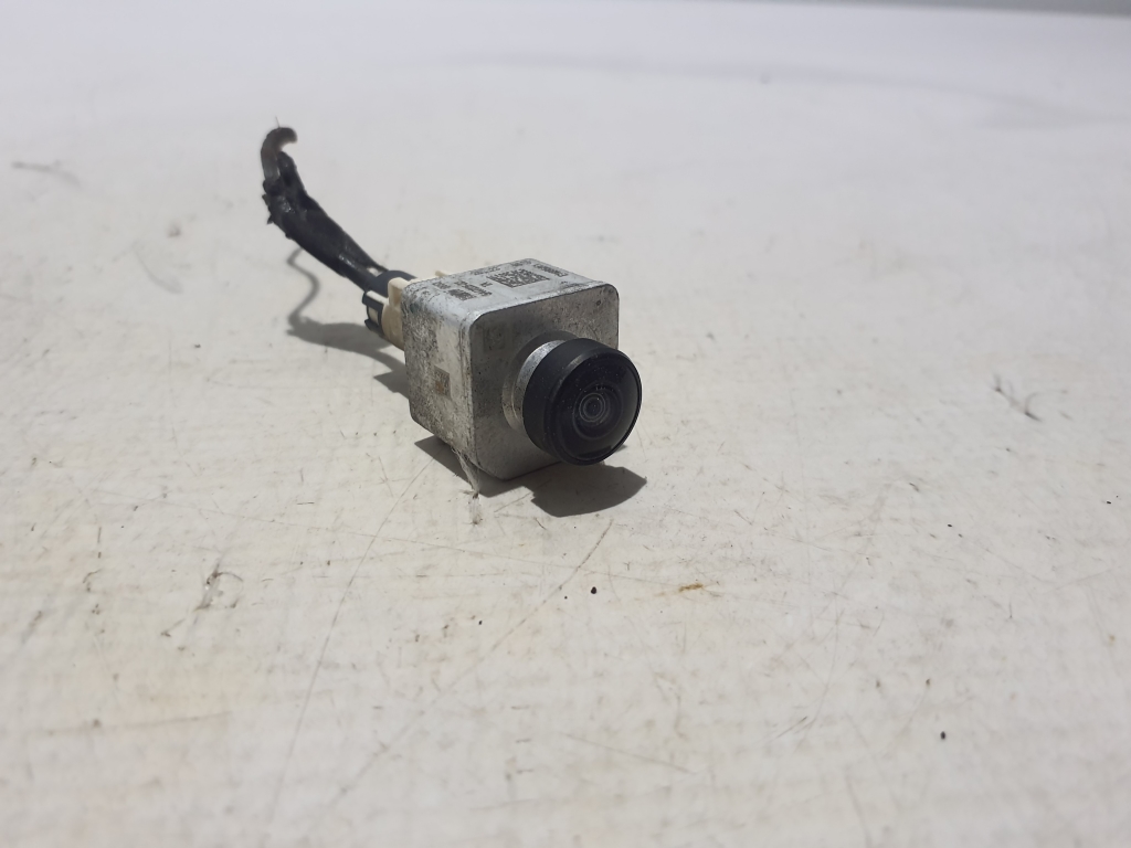 BMW X 7 G07 (2018–2026) Video camera 5A47225 BMW X 7 G07 (2018–2026) Video camera 5A47225