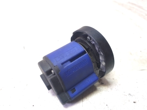 BMW 5 SERIES E39 (1995–2004) Front fog light switch 8363687 - 2