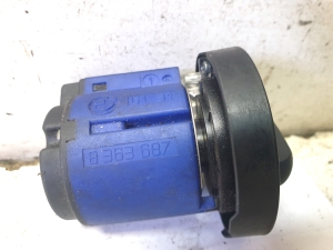 BMW 5 SERIES E39 (1995–2004) Front fog light switch 8363687 - 4