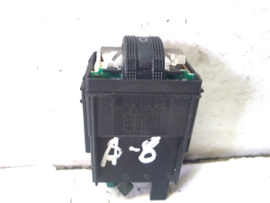 AUDI A6 C5 (1997–2005) Istmesoojenduse lüliti 4B0963563B - 3