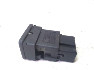 Volkswagen Multivan V (2003–2026) Schalter für Sitzheizung 7H5963563 - 3