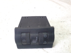 Schalter für Sitzheizung - 1U0963563B