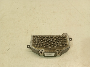   Cabin shoulder motor resistance  - 8K0820521 