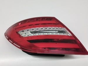 Mercedes Benz C-Class 204 (2007–2014) Eckleuchte hinten A2048201864 - 2