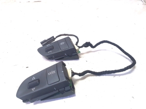 AUDI A4 B7 (2004–2008) Lenkradschalter 4F0951527 - 4