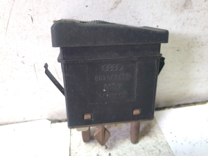 AUDI V8 (1988–1994) Istmesoojenduse lüliti 893963563 - 2