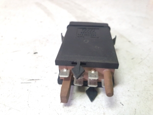 AUDI 80 [B4] (1991–1996) Heated seat switch 4A0963563 - 2