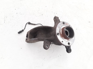 RENAULT Scenic (2003–2010) Front wheel hub 8200297028 - 3