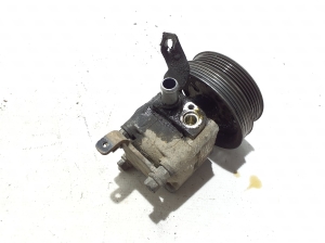 VOLVO XC70 (2007–2016) Servopumpe 31202095 - 4