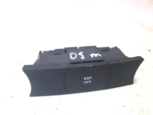 Volkswagen Touareg I (2002–2010) ESP switch 7L6927225M - 4