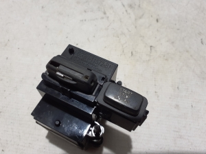 VOLVO XC70 (2007–2016) Ignition switch 6G9N11572BL - 2