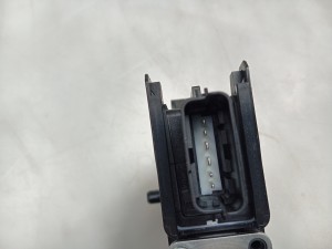 Kia XCEED I (2019–2026) Front door window regulator 82450J7015 - 2