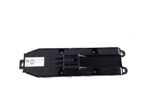 Mazda 3 IV (2019–2026) Fensterheberschalter vorne BKWC66350 - 2