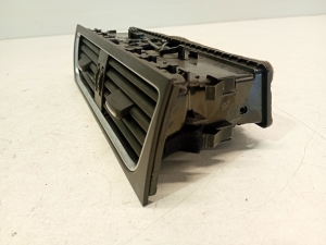 AUDI A4 B8 (2007–2016) Dashboard air vent grilles 8T1820951C - 4