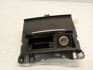 AUDI A4 B8 (2007–2016) Front ashtray 8K0857965 - 2