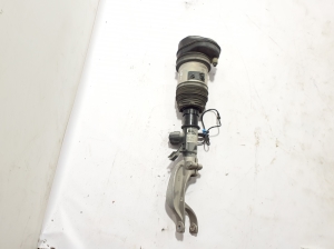   Front shock absorber  - 5B69E20 